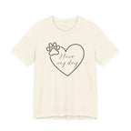 I Love My Dog (Heart and Paw)– T-Shirt